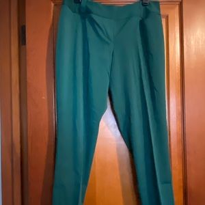 NWOT The Limited Lexie pant, slim leg, green, size 8